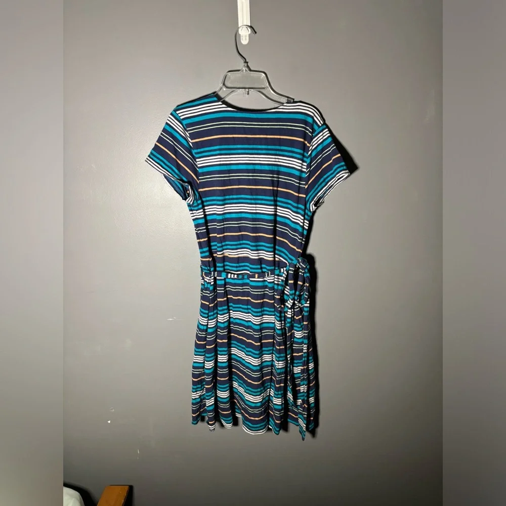 Pact Organic Sustainable Tulip Wrap Dress Womens Size Medium - Picture 3 of 4